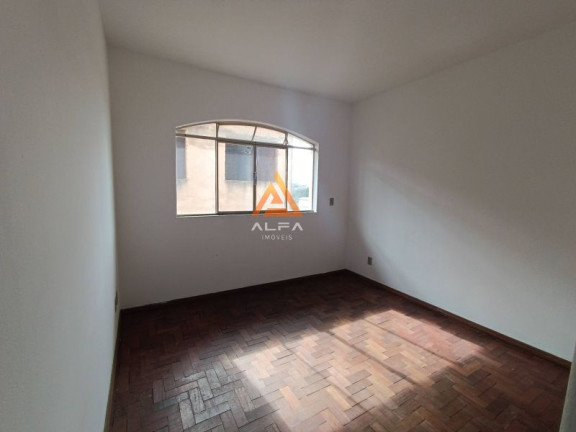 Imagem Casa com 3 Quartos à Venda, 192 m²