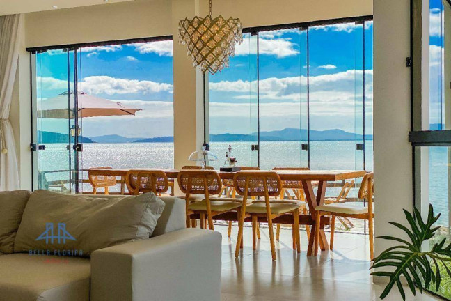 Imagem Casa com 5 Quartos à Venda, 500 m² em Jardim Janaina - Biguaçu