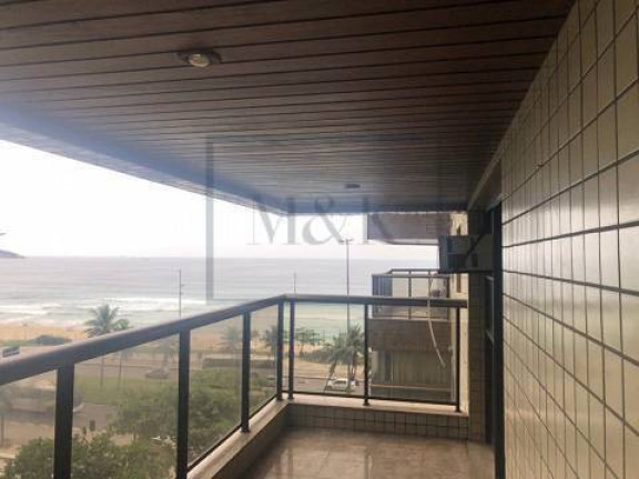 Imagem Apartamento com 4 Quartos à Venda, 161 m² em Barra Da Tijuca - Rio De Janeiro