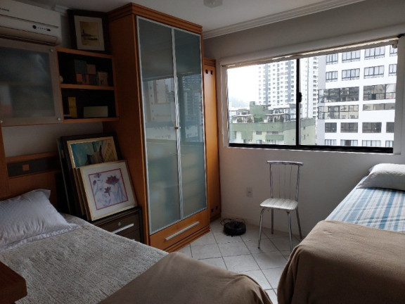 Imagem Apartamento com 3 Quartos à Venda, 170 m² em Centro - Balneário Camboriú Imagem Apartamento com 3 Quartos à Venda, 170 m² em Centro - Balneário Camboriú