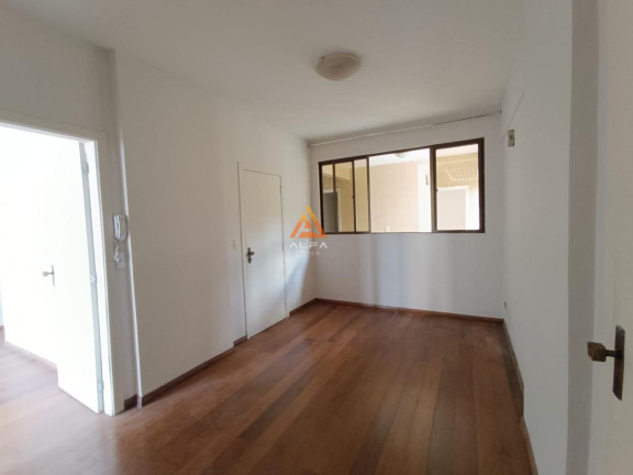 Imagem Apartamento com 3 Quartos à Venda, 203 m²