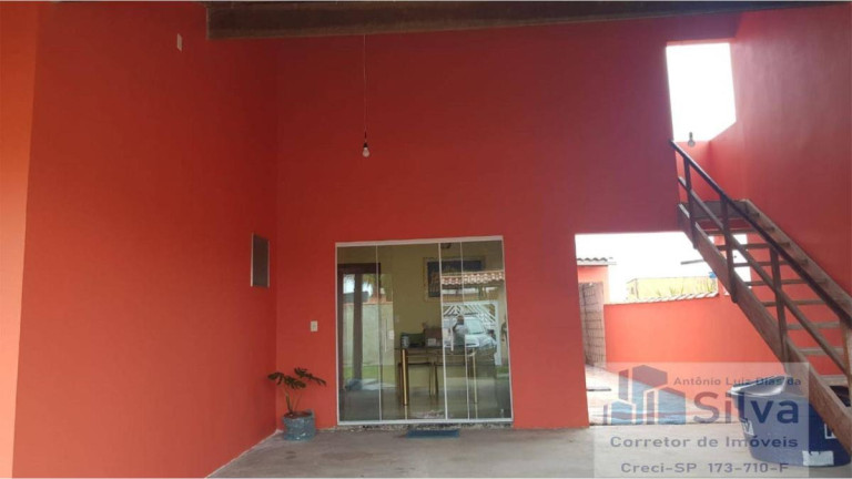 Imagem Casa com 3 Quartos à Venda, 170 m²