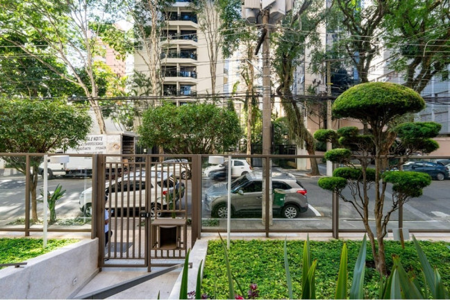 Imagem Apartamento com 3 Quartos à Venda, 129 m² em Itaim Bibi - São Paulo