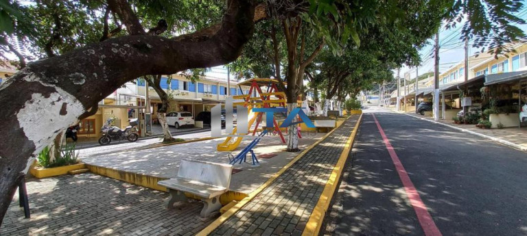 Imagem Casa com 3 Quartos à Venda, 180 m² em Vila Maria Eugênia - Campinas Imagem Casa com 3 Quartos à Venda, 180 m² em Vila Maria Eugênia - Campinas