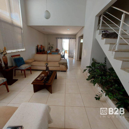 Imagem Casa com 3 Quartos à Venda, 240 m² em Residencial Tivoli Ii - Bauru Imagem Casa com 3 Quartos à Venda, 240 m² em Residencial Tivoli Ii - Bauru
