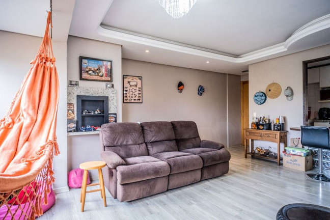 Imagem Apartamento com 3 Quartos à Venda, 90 m² em Passo Da Areia - Porto Alegre