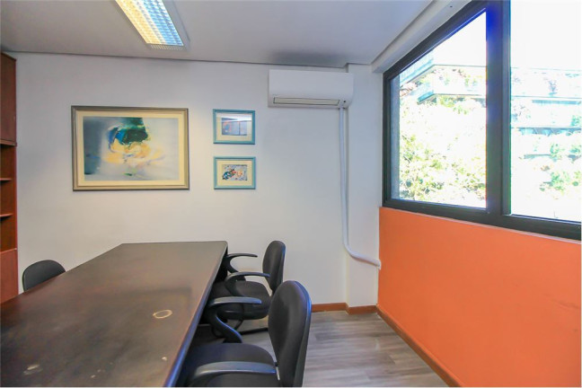 Imagem Sala Comercial à Venda,  em Moinhos De Vento - Porto Alegre