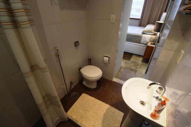 Imagem Apartamento com 1 Quarto para Temporada, 37 m² em Copacabana - Rio De Janeiro Imagem Apartamento com 1 Quarto para Temporada, 37 m² em Copacabana - Rio De Janeiro