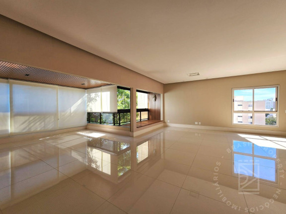 Imagem Casa com 4 Quartos à Venda, 323 m² em Vila Ema - São José Dos Campos Imagem Casa com 4 Quartos à Venda, 323 m² em Vila Ema - São José Dos Campos