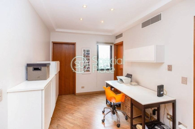 Imagem Apartamento com 4 Quartos à Venda, 350 m² em Moema Pássaros - São Paulo