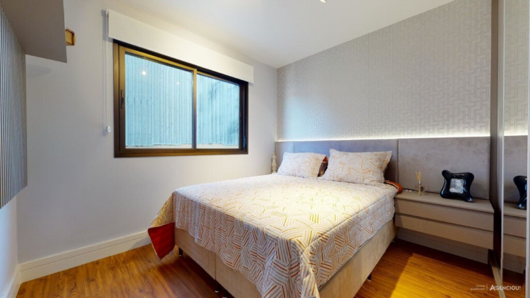 Imagem Imóvel com 3 Quartos à Venda, 76 m² em Camaquã - Porto Alegre Imagem Imóvel com 3 Quartos à Venda, 76 m² em Camaquã - Porto Alegre