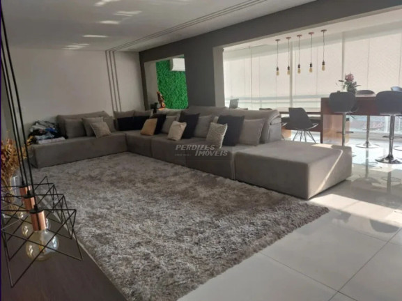 Apartamento com 3 Quartos à Venda, 157 m² em água Branca - São Paulo