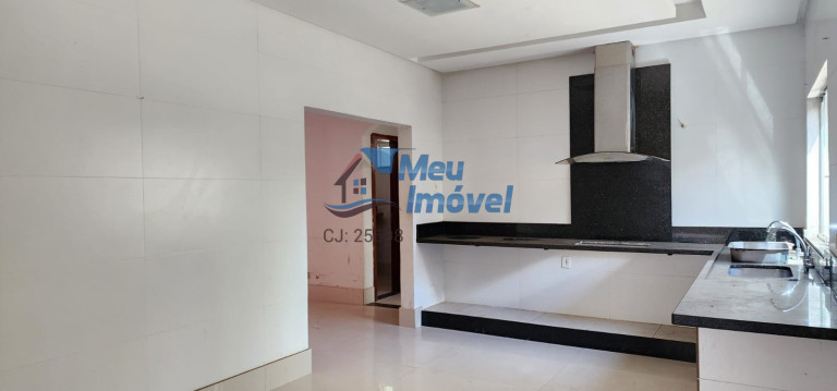 Imagem Casa com 4 Quartos à Venda, 300 m² em Setor Habitacional Vicente Pires - Brasília