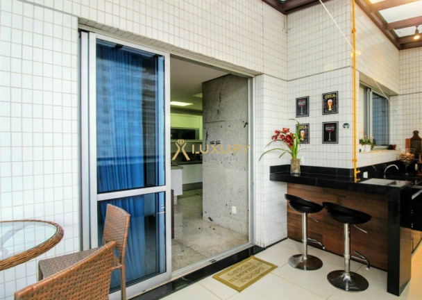 Imagem Imóvel com 4 Quartos à Venda, 320 m² em Belvedere - Belo Horizonte