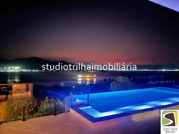 Imagem Sobrado com 10 Quartos à Venda, em Siriuba - Ilhabela Imagem Sobrado com 10 Quartos à Venda, em Siriuba - Ilhabela