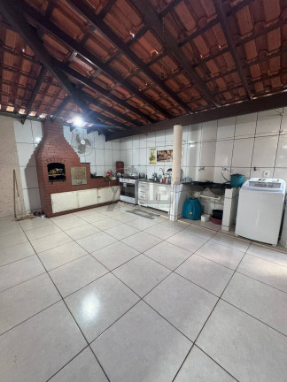 Imagem Casa com 3 Quartos à Venda, 200 m² em Independência - Montes Claros Imagem Casa com 3 Quartos à Venda, 200 m² em Independência - Montes Claros