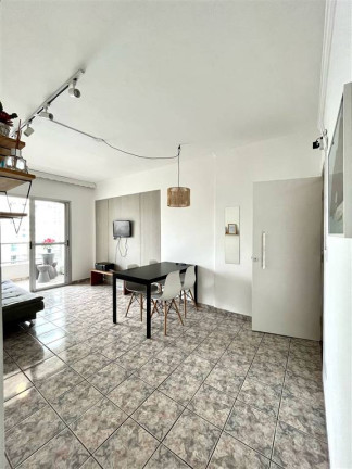 Imagem Apartamento com 2 Quartos à Venda, 65 m² em Ocian - Praia Grande