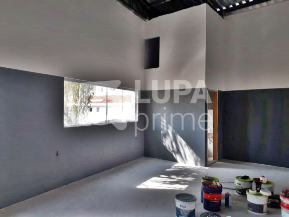 Imóvel Comercial para Alugar, 175 m² em água Fria - São Paulo