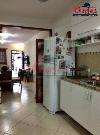 Imagem Sobrado com 2 Quartos à Venda, 100 m² em Aruan - Caraguatatuba Imagem Sobrado com 2 Quartos à Venda, 100 m² em Aruan - Caraguatatuba