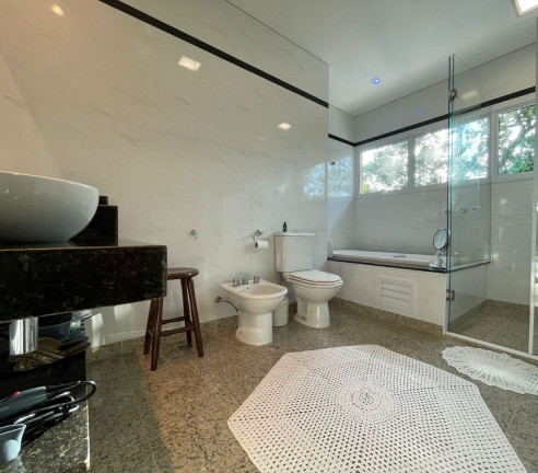 Imagem Imóvel com 7 Quartos à Venda, em Riviera - Bertioga Imagem Imóvel com 7 Quartos à Venda, em Riviera - Bertioga