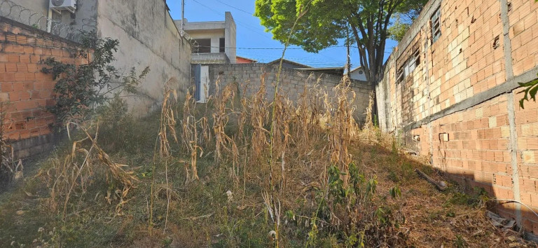 Imagem Terreno à Venda, 200 m² em R$260.000,00 // Cruzeiro - Ibirité Imagem Terreno à Venda, 200 m² em R$260.000,00 // Cruzeiro - Ibirité