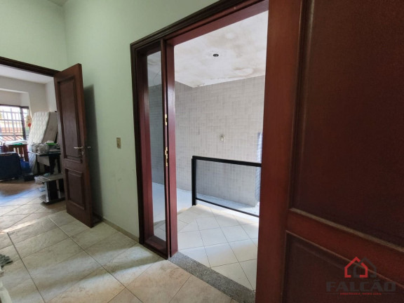 Imagem Sobrado com 4 Quartos à Venda ou Locação, 210 m² em Gonzaga - Santos