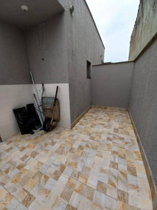 Imagem Casa com 2 Quartos à Venda, 63 m² em Savoy - Itanhaém