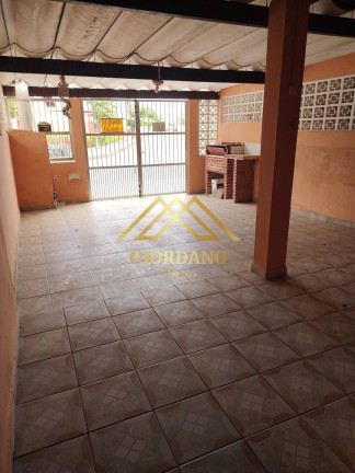 Imagem Casa com 2 Quartos à Venda, 80 m² em Nova Itanhaém - Itanhaém Imagem Casa com 2 Quartos à Venda, 80 m² em Nova Itanhaém - Itanhaém