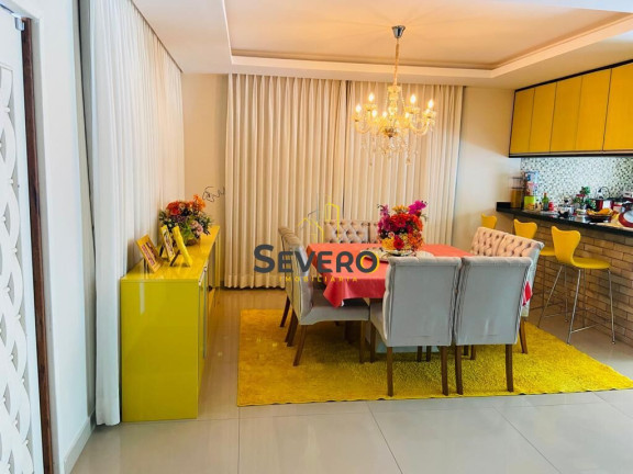 Imagem Casa com 5 Quartos à Venda, 300 m² em Nova Cidade - São Gonçalo Imagem Casa com 5 Quartos à Venda, 300 m² em Nova Cidade - São Gonçalo