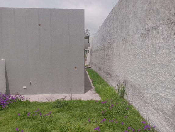 Imagem Casa com 2 Quartos à Venda, 100 m² em água Espraiada (caucaia Do Alto) - Cotia Imagem Casa com 2 Quartos à Venda, 100 m² em água Espraiada (caucaia Do Alto) - Cotia