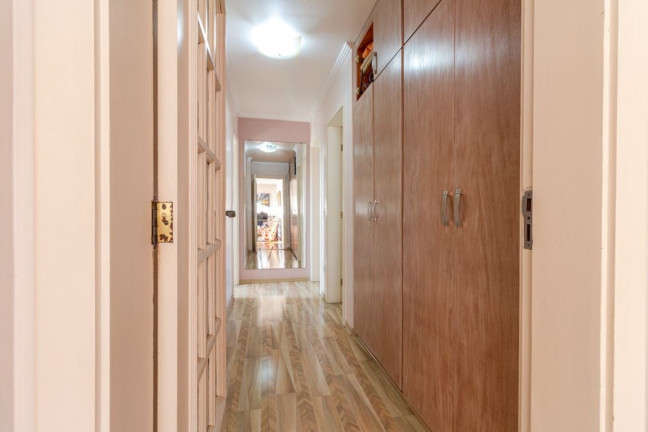 Imagem Imóvel com 4 Quartos à Venda, 250 m² em Vila Suzana - São Paulo