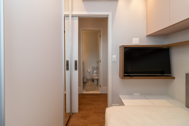 Imagem Apartamento com 2 Quartos à Venda, 80 m² em Moema - São Paulo Imagem Apartamento com 2 Quartos à Venda, 80 m² em Moema - São Paulo
