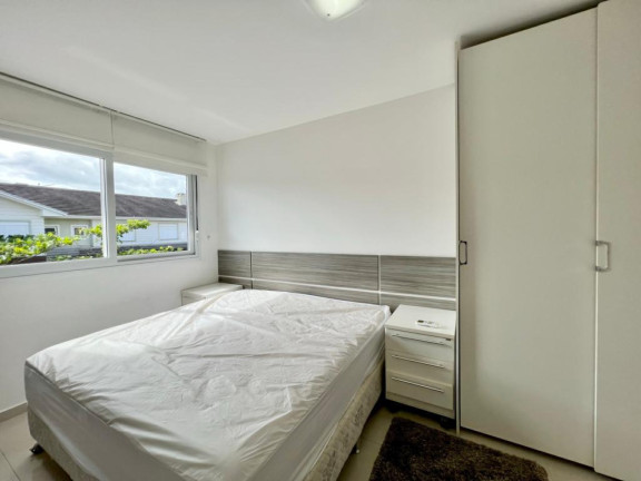 Imagem Casa com 5 Quartos à Venda, 271 m² em -- - Xangri-la Imagem Casa com 5 Quartos à Venda, 271 m² em -- - Xangri-la