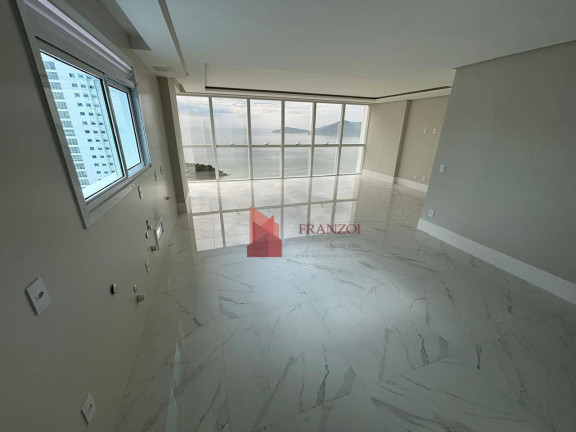 Imagem Cobertura com 4 Quartos à Venda, 151 m² em Centro - Balneário Camboriú