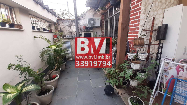 Imagem Casa com 3 Quartos à Venda, 211 m² em Vila Da Penha - Rio De Janeiro Imagem Casa com 3 Quartos à Venda, 211 m² em Vila Da Penha - Rio De Janeiro