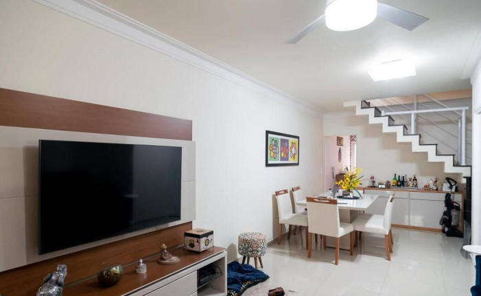 Imagem Casa com 3 Quartos à Venda, 131 m² em Vila Isa - São Paulo Imagem Casa com 3 Quartos à Venda, 131 m² em Vila Isa - São Paulo