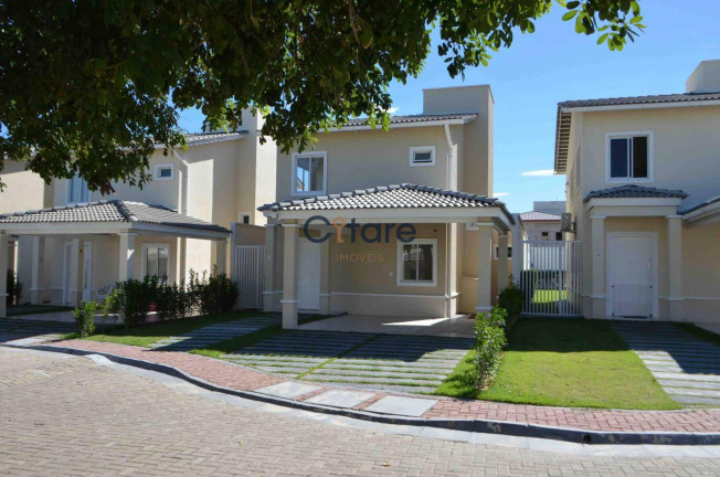Imagem Casa com 3 Quartos à Venda, 430 m² em Guaribas - Eusébio Imagem Casa com 3 Quartos à Venda, 430 m² em Guaribas - Eusébio