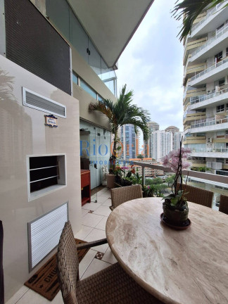 Imagem Apartamento com 3 Quartos à Venda, 230 m² em Barra Da Tijuca - Rio De Janeiro