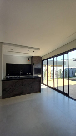 Imagem Casa com 3 Quartos à Venda, 300 m² em Piracangaguá - Taubaté Imagem Casa com 3 Quartos à Venda, 300 m² em Piracangaguá - Taubaté