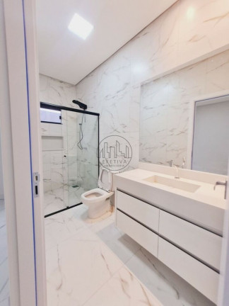 Imagem Casa com 3 Quartos à Venda, 360 m² em Setor Habitacional Samambaia (vicente Pires) - Brasília Imagem Casa com 3 Quartos à Venda, 360 m² em Setor Habitacional Samambaia (vicente Pires) - Brasília