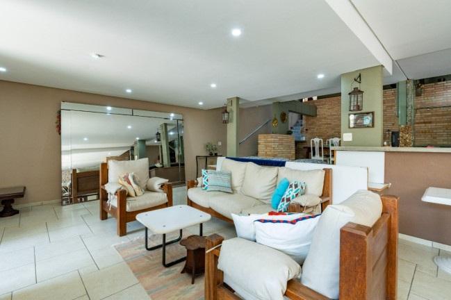 Imagem Casa com 4 Quartos à Venda, 387 m² em Vila Inah - São Paulo