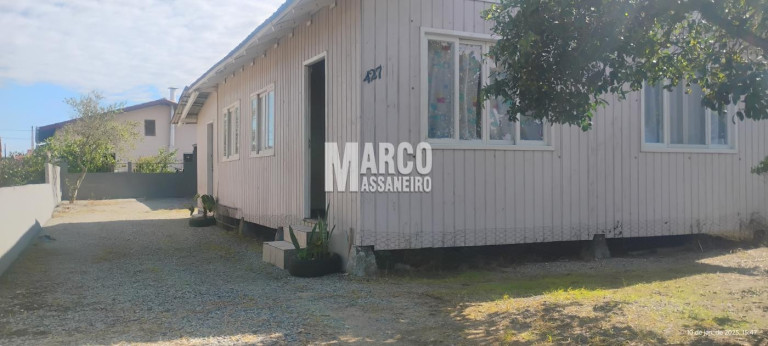 Imagem Casa com 3 Quartos à Venda, 300 m² em Centro - Balneário Barra Do Sul