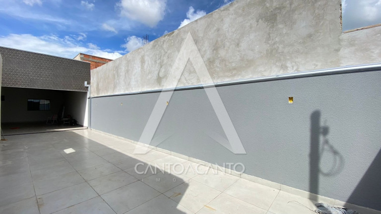 Casa com 2 Quartos à Venda, 250 m² em Quatro Estações Boulevard - Sinop