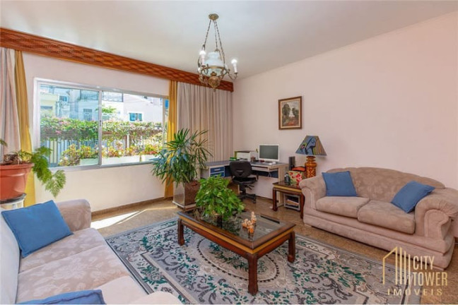 Casa com 3 Quartos à Venda, 196 m² em Vila Monumento - São Paulo