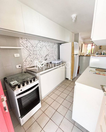 Imagem Casa de Condomínio com 4 Quartos à Venda, 110 m²