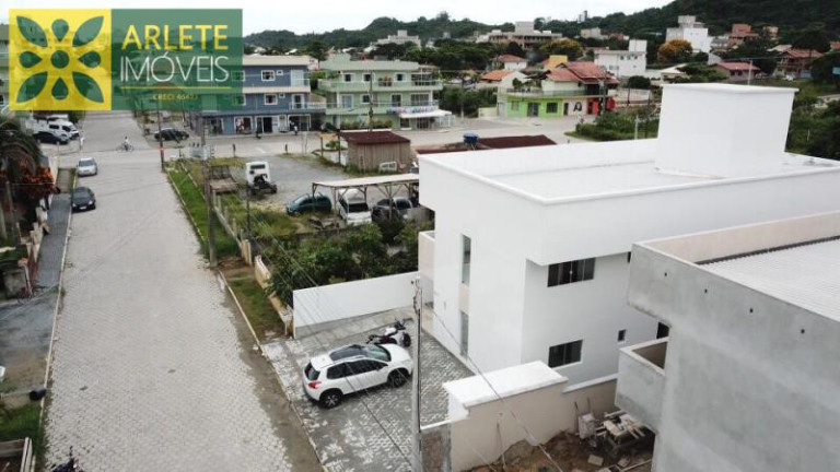 Imagem Apartamento com 1 Quarto para Alugar, 30 m² em José Amândio - Bombinhas Imagem Apartamento com 1 Quarto para Alugar, 30 m² em José Amândio - Bombinhas