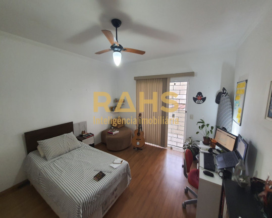 Imagem Casa com 3 Quartos à Venda, 250 m² em Anita Garibaldi - Joinville Imagem Casa com 3 Quartos à Venda, 250 m² em Anita Garibaldi - Joinville