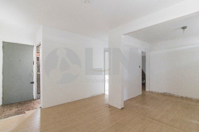 Imagem Apartamento com 3 Quartos à Venda, 74 m² em Passo Da Areia - Porto Alegre
