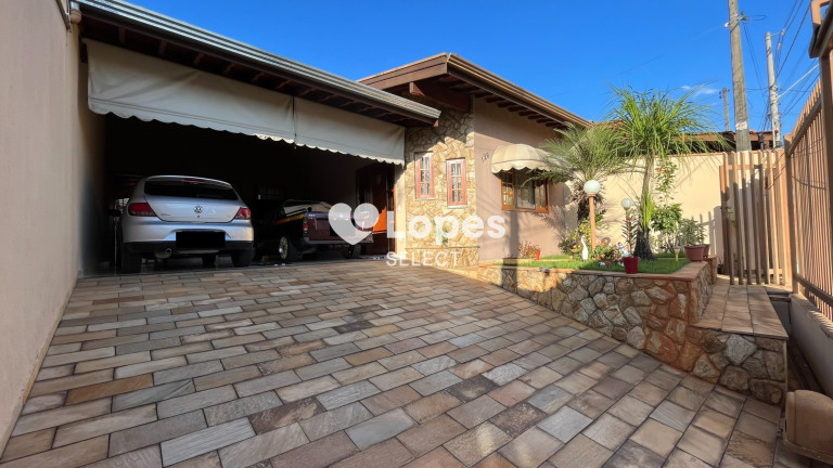 Imagem Casa com 3 Quartos à Venda, 190 m² em Santo Antônio - Louveira