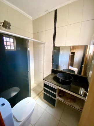 Imagem Casa com 2 Quartos à Venda, 167 m² em Centro - Lins Imagem Casa com 2 Quartos à Venda, 167 m² em Centro - Lins
